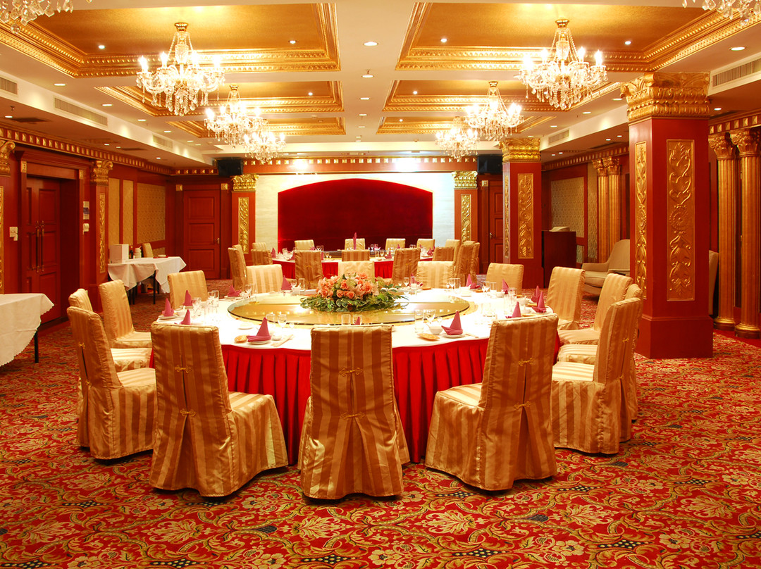 光华国际大酒店主图