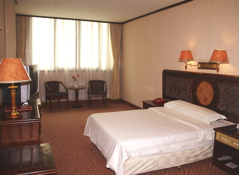 广州壹街叁號·海员宾馆（江南西昌岗地铁站店）主图