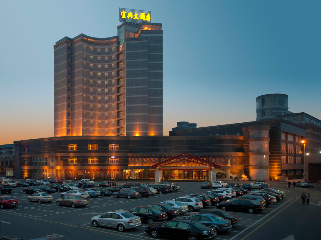 宜兴大酒店主图