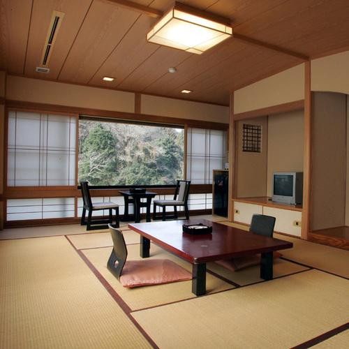 Kakurenoyu Taisenkaku主图