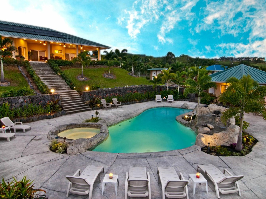 赖纳尼度假酒店主图