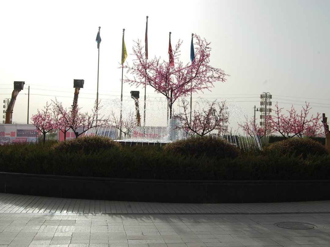 广成大酒店主图