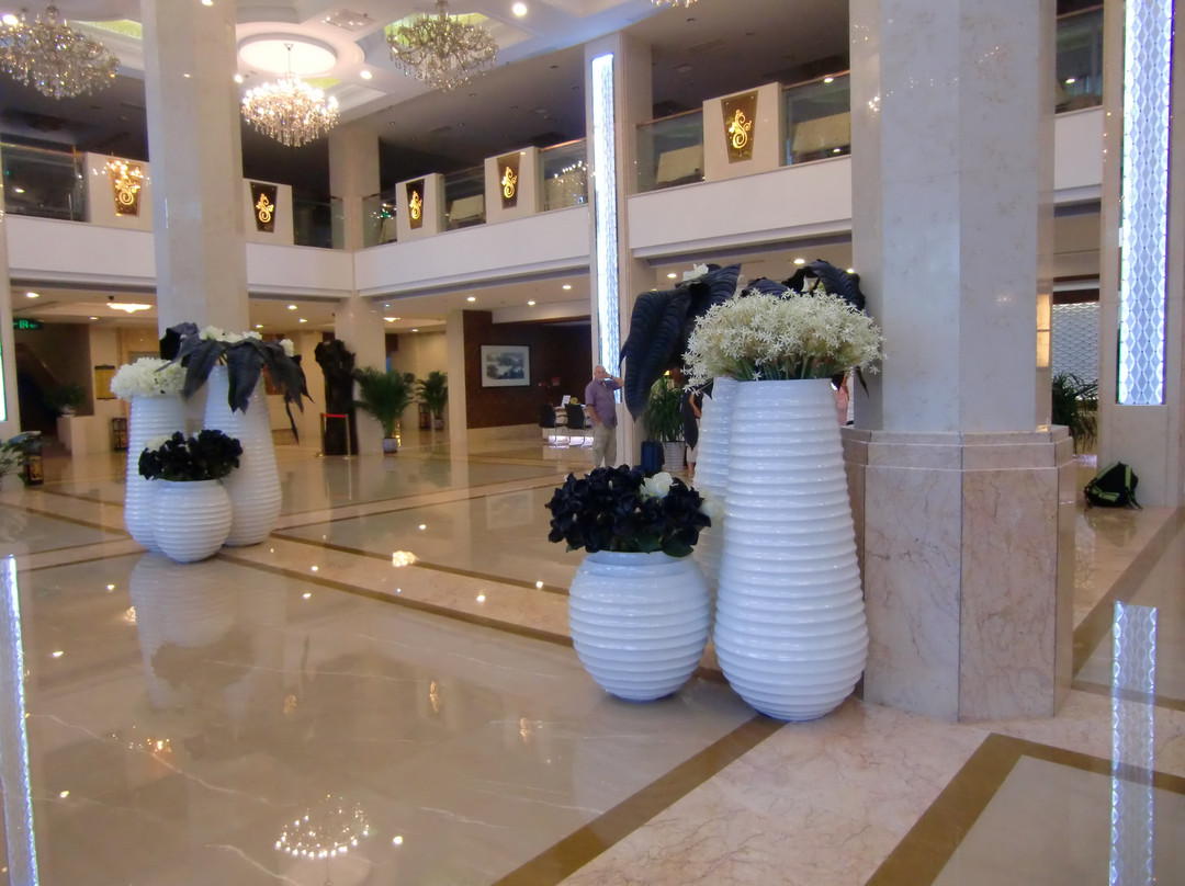 汇东大酒店主图