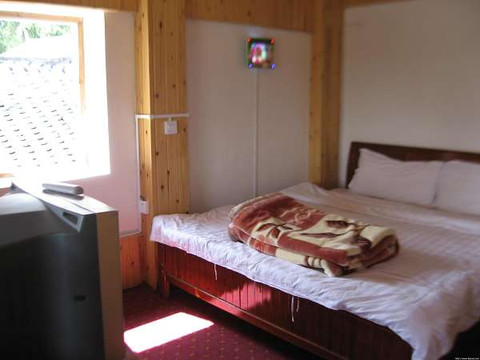 观景台客栈主图