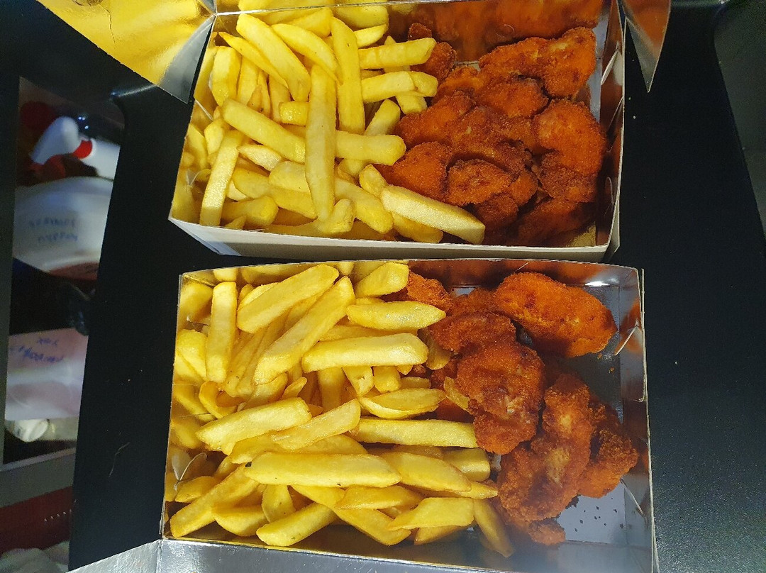 Le Petit Coin Est. 2022