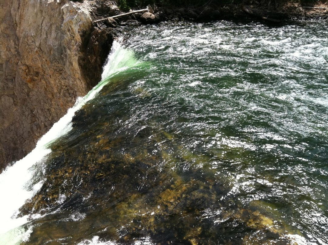 黄石下瀑布-黄石国家公园必去景点