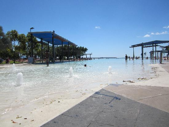 凯恩斯滨道泻湖游泳场-凯恩斯必去景点