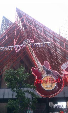 Fourth Street Live!-路易斯维尔必去景点