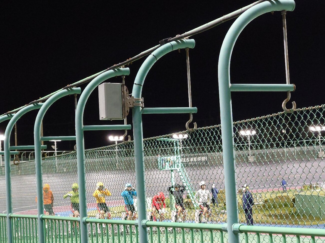 Tokyo Oval Keiokaku-调布市必去景点