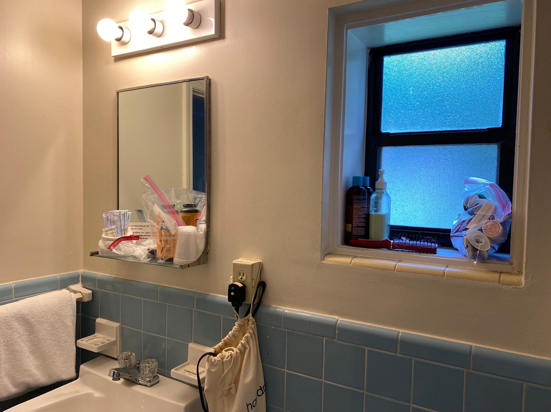 Meadowlark Motel with Restaurant & Bar主图