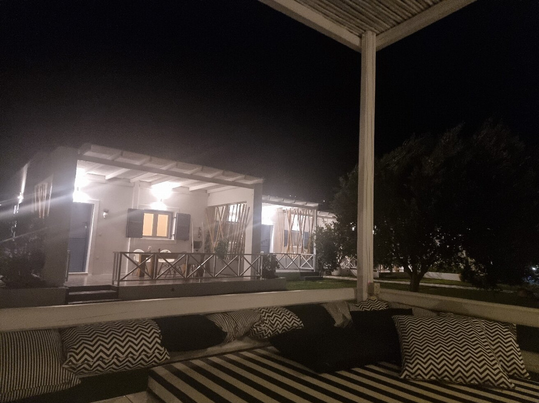 Ow Andros Luxury Suites主图