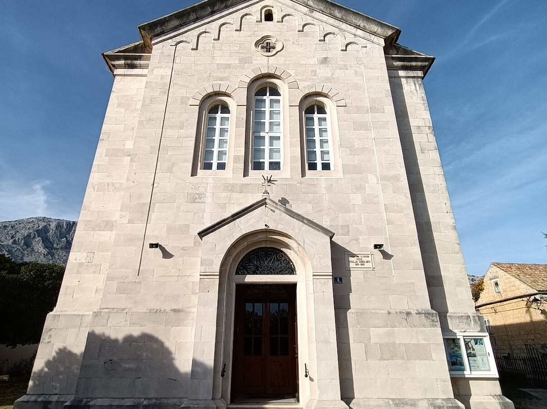 Crkva Pomoćnice Krśćana景点图片