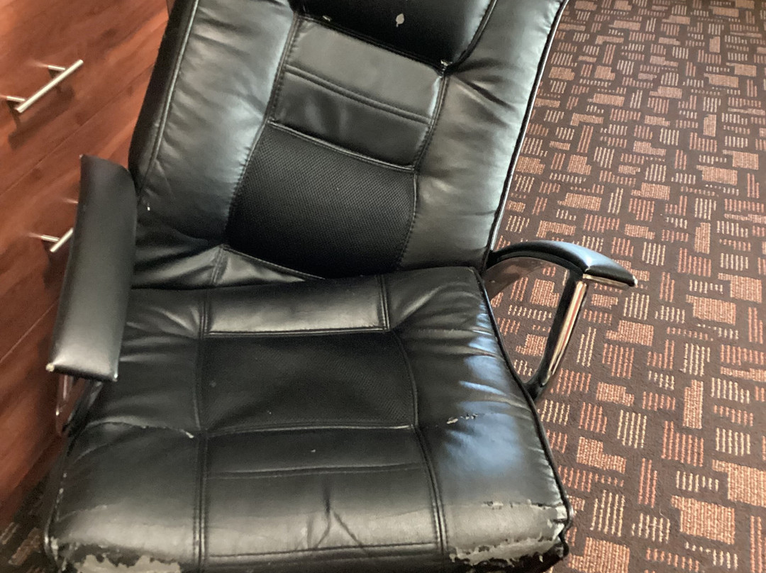 Grand Forks Lodge & Suites主图