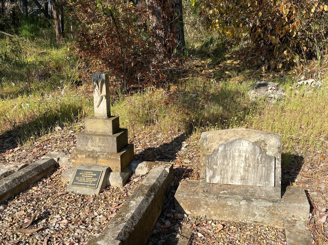 New Cemetery景点图片