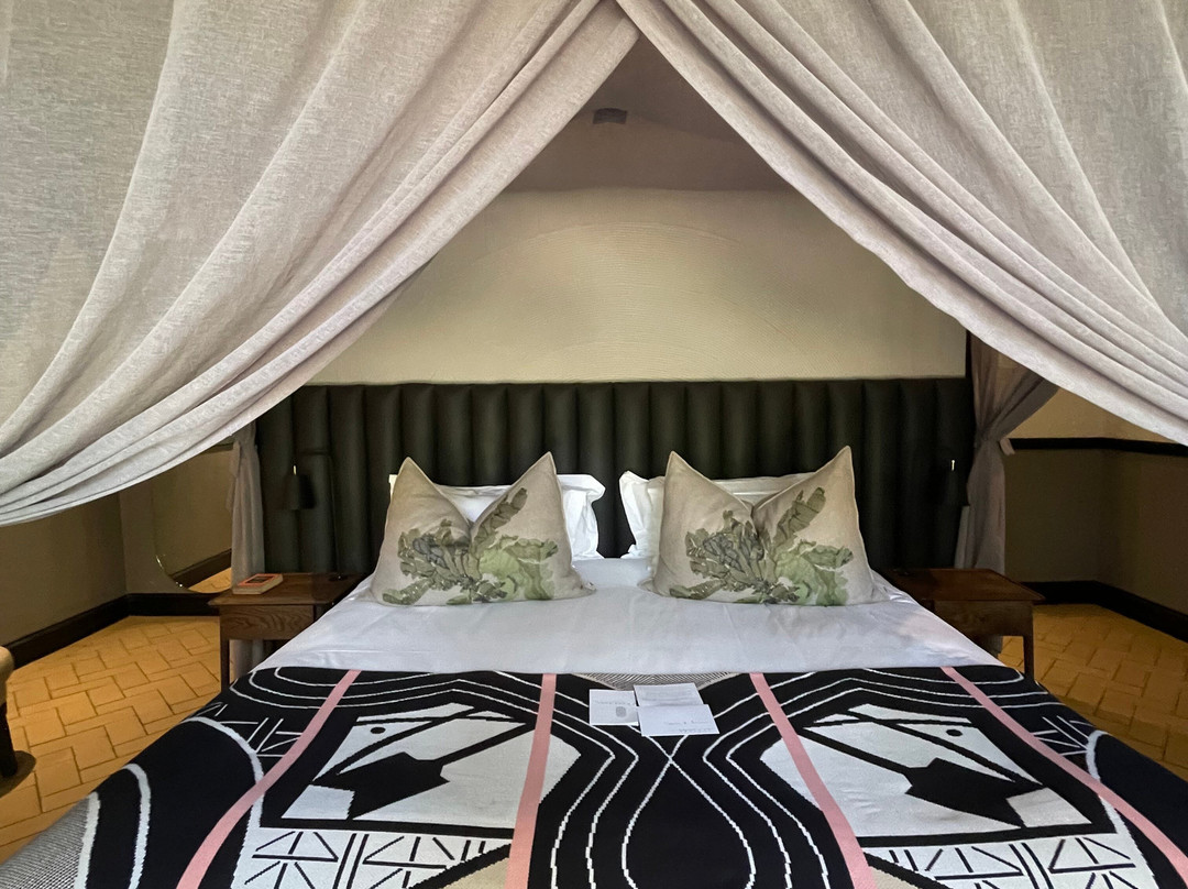 Kruger Shalati - The Train on the Bridge主图