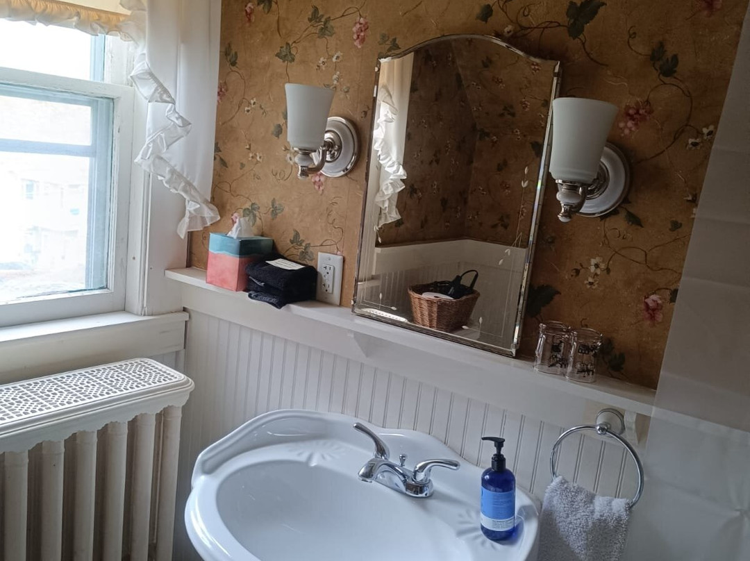 Maplecroft Bed And Breakfast主图