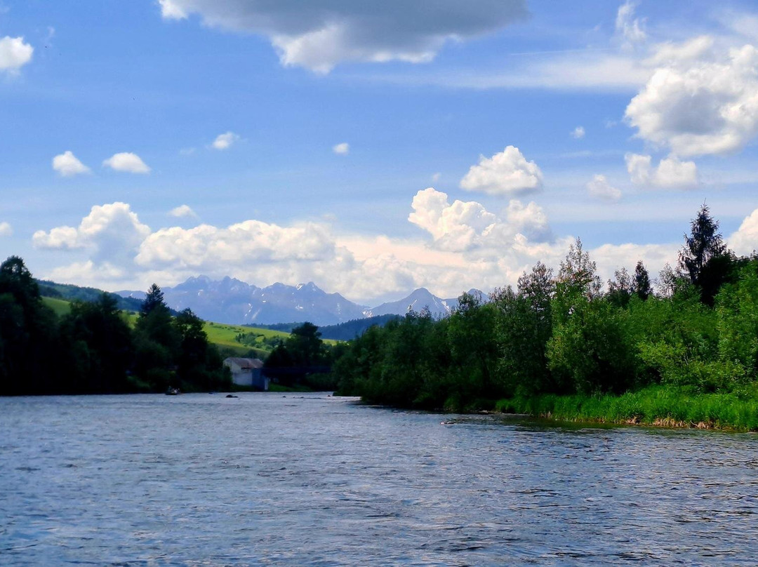 PORT PIENIN - Canoeing and Pontoon Rafting景点图片