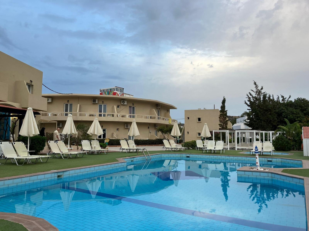 Fragiskos Hotel主图