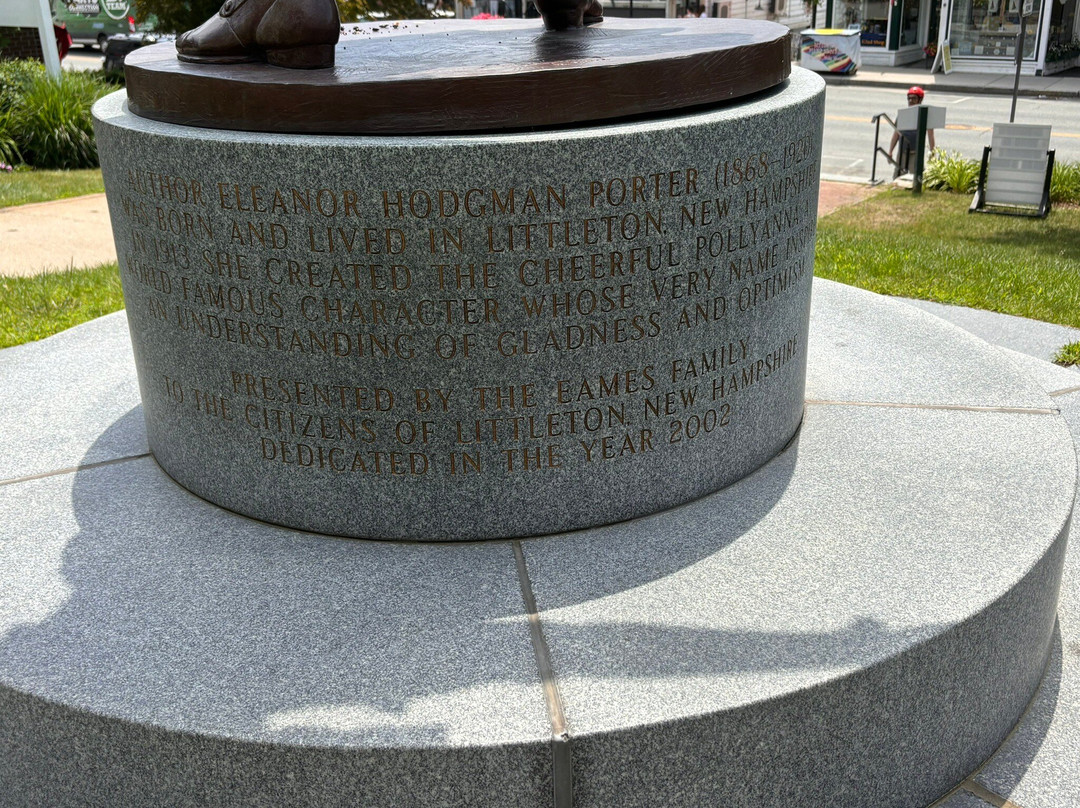 Pollyanna of Littleton Statue-Littleton必去景点