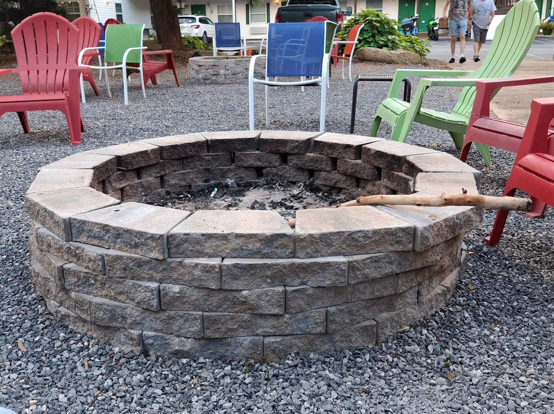 Maggie Valley Creekside Lodge主图