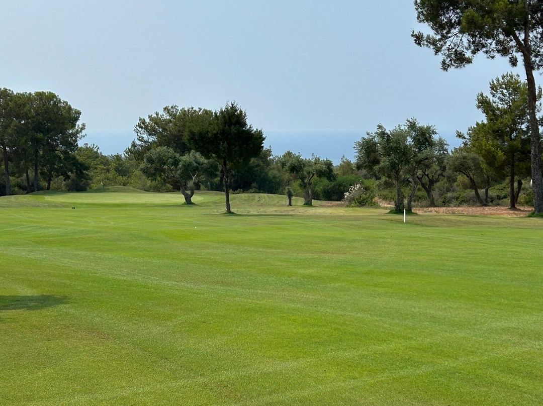 Korineum Golf and Country Club-Esentepe必去景点