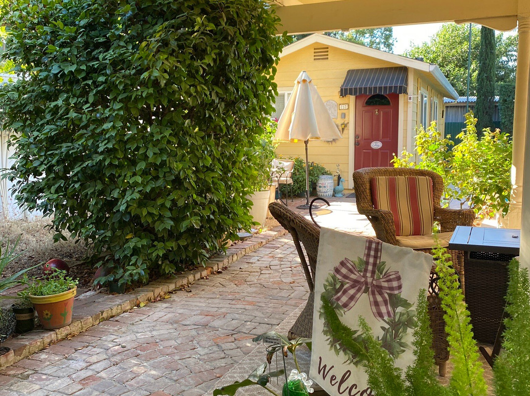 Harkey House Inn Bed and Breakfast主图