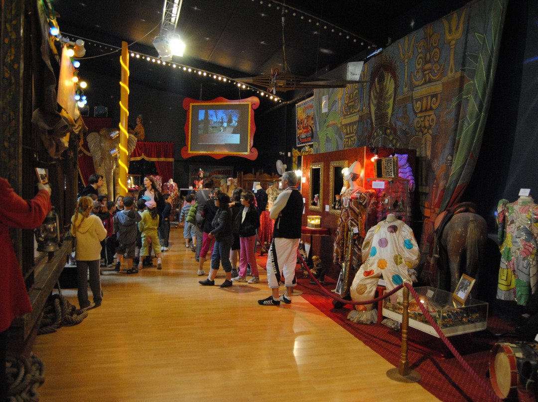 Musée du Cirque et de l'Illusion景点图片