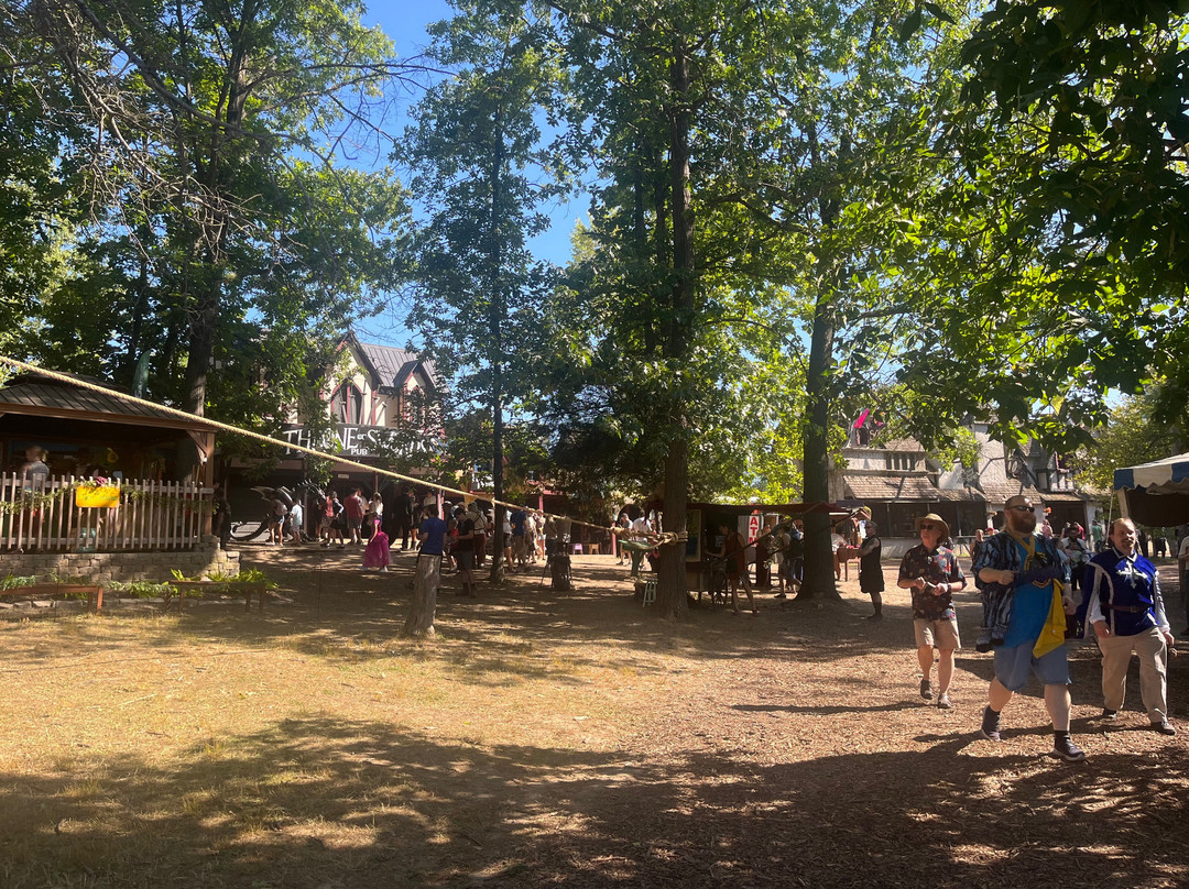 Michigan Renaissance Festival-Holly必去景点