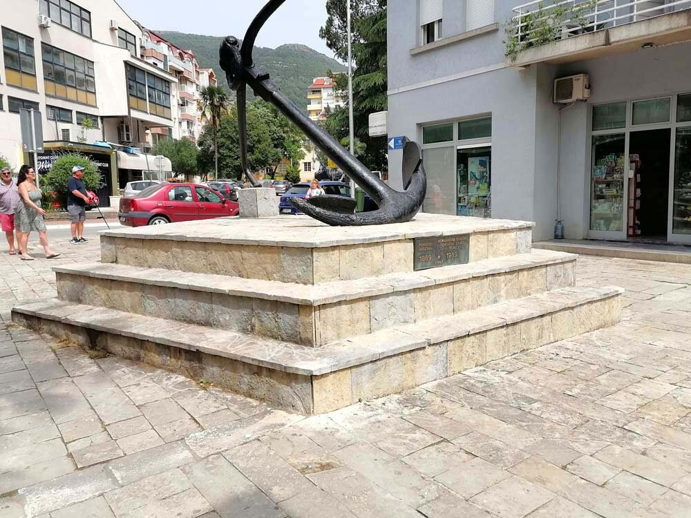 Pine Embankment-Tivat Municipality必去景点