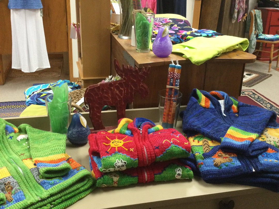 Dressers Unlimited-Plymouth必去景点