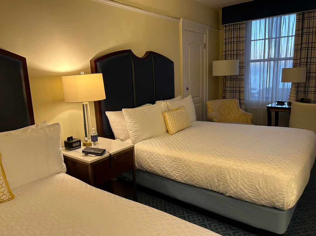 拉霍亚格兰德科隆尼酒店主图