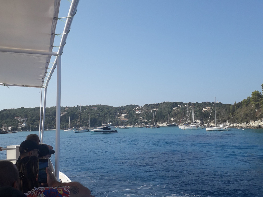 Easybook - Kostas Boat Trips景点图片