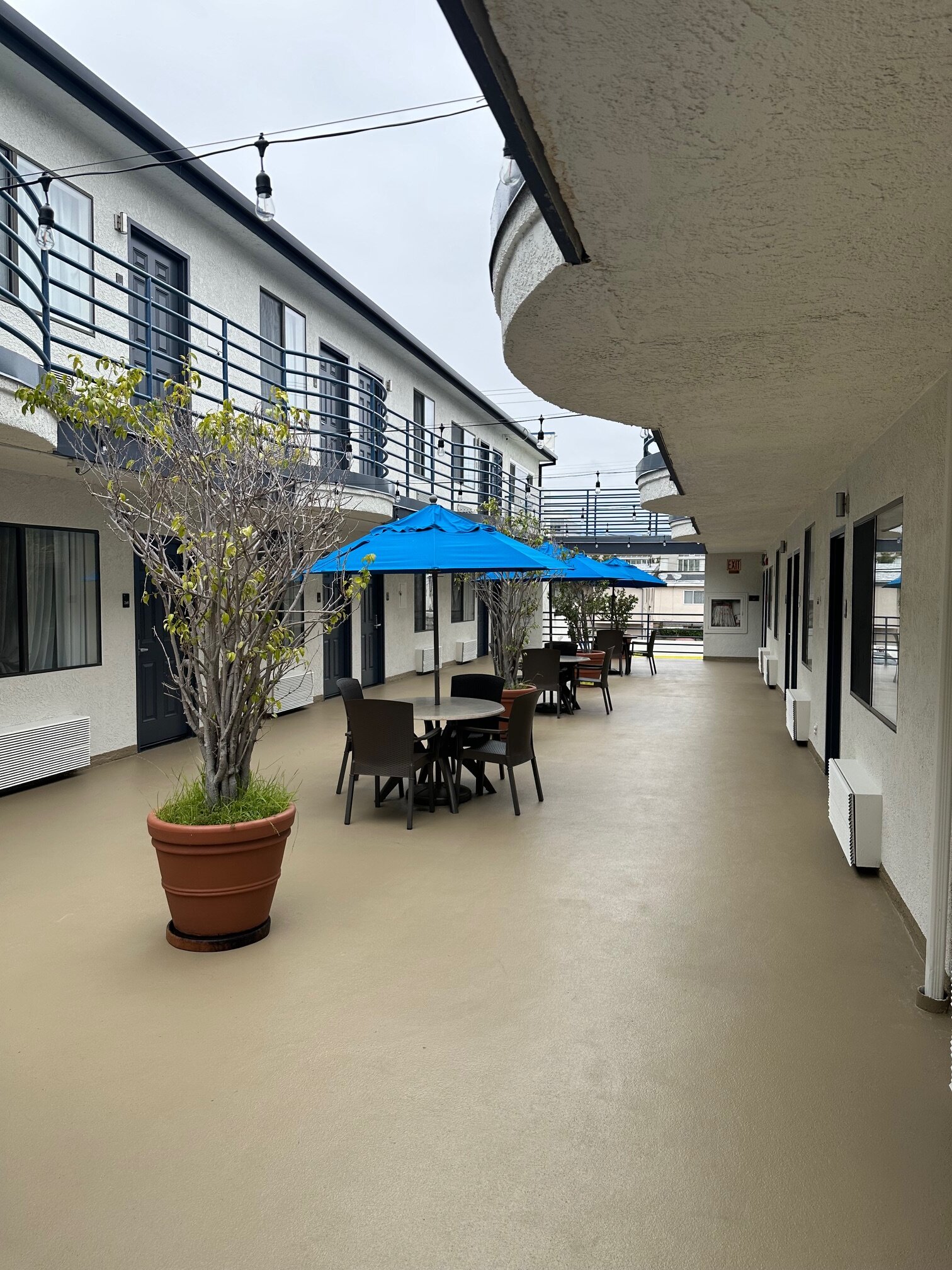 圣芭芭拉/戈勒塔希尔顿恒庭酒店-浴室