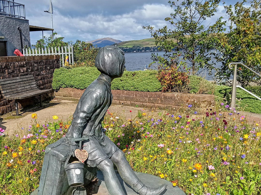 Wee Annie's Statue-Gourock必去景点