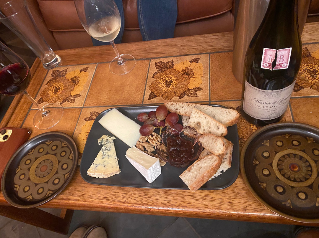Alfreds Wine Bar