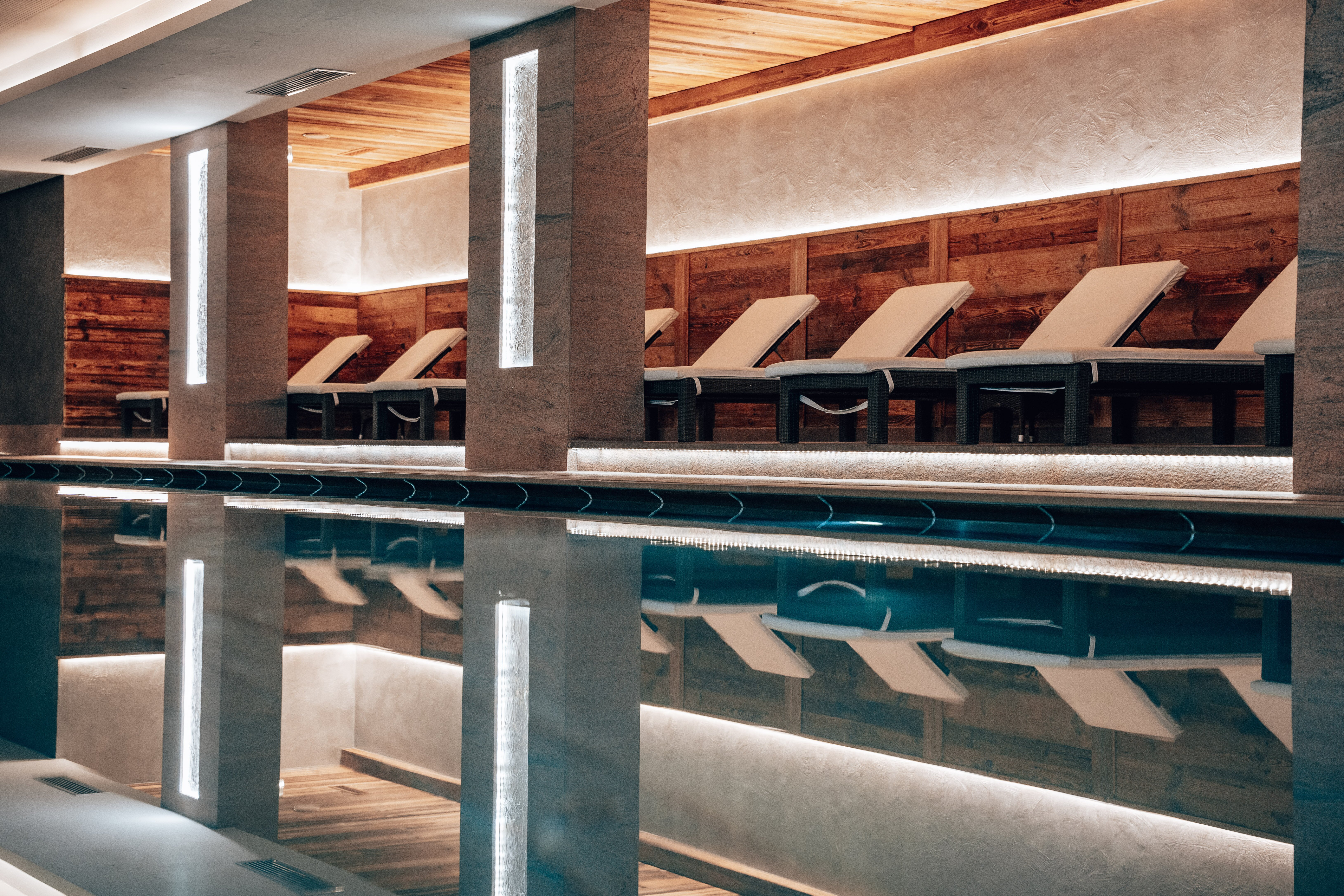 Panoramahotel Watles-泳池