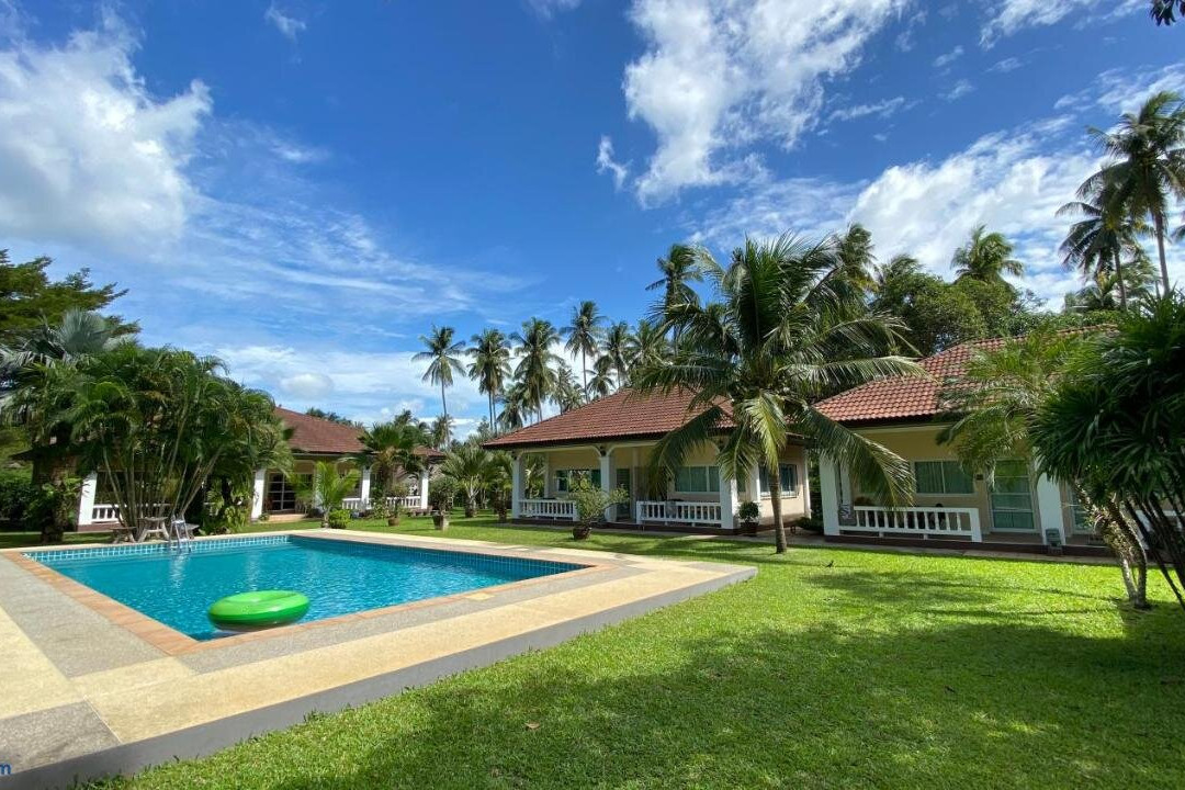 Palm Gardens Resort