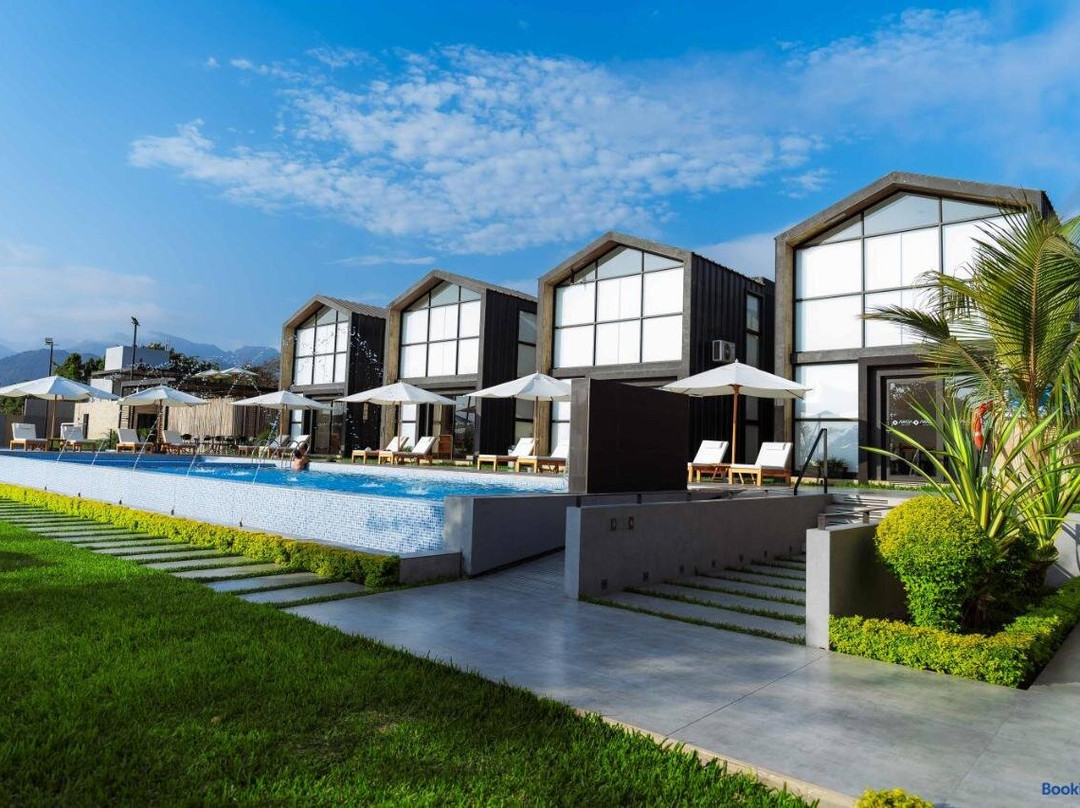 Awqa Loft & Camp