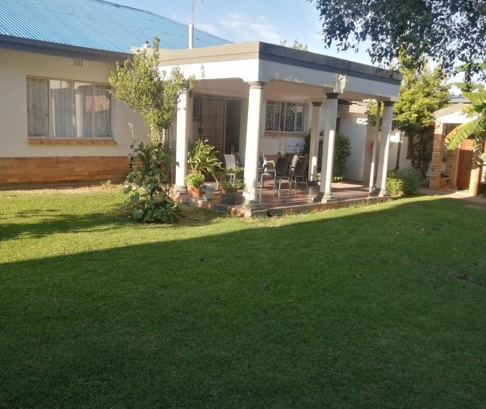 Lala Poa Guest House