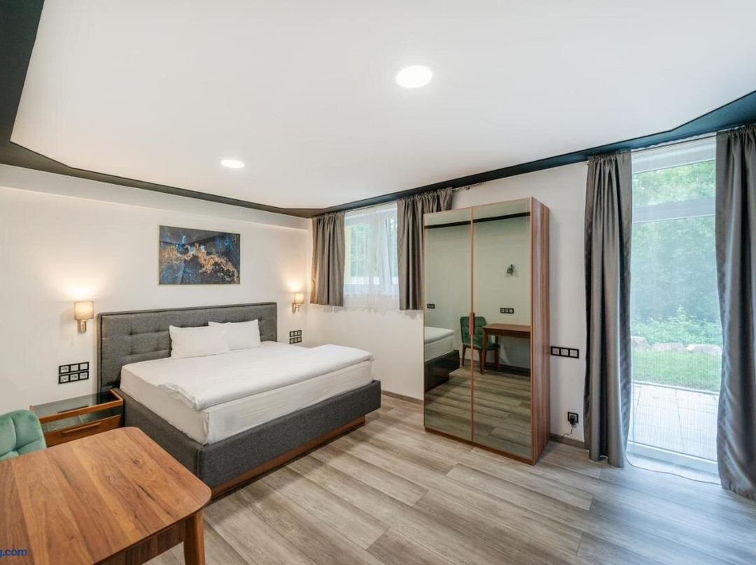 Oberkochen酒店住宿-G&G Boardinghouse