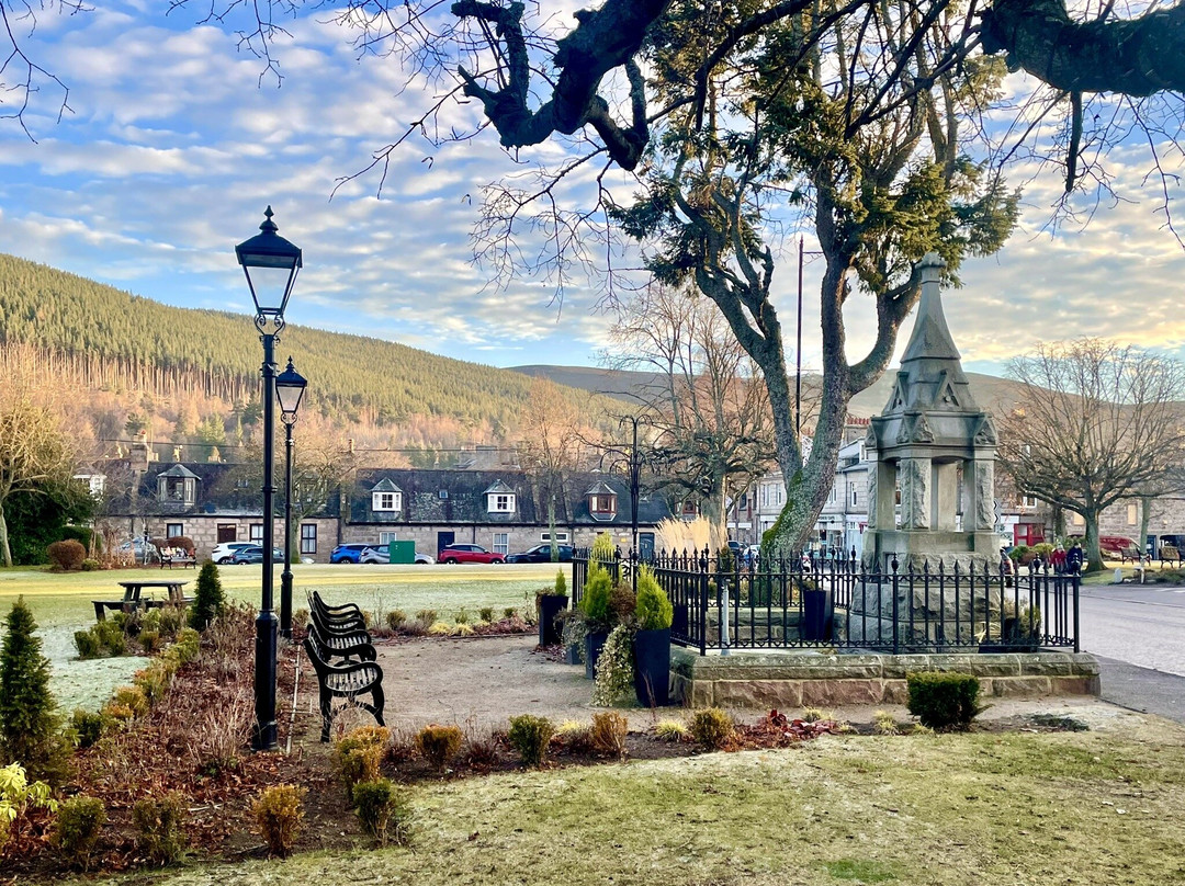 Farquharson Memorial Drinking Fountain