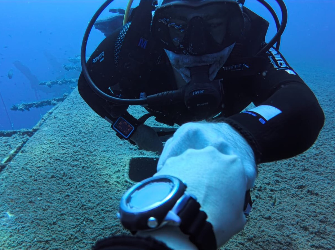 drive & dive with mario-拉纳加必去景点