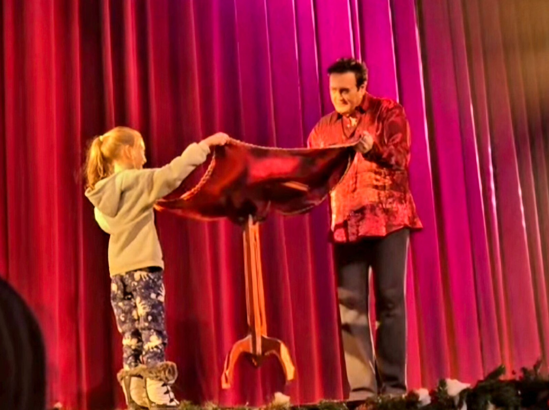 Illusionist Rick Thomas - Branson's Mansion of Dreams-布兰森必去景点