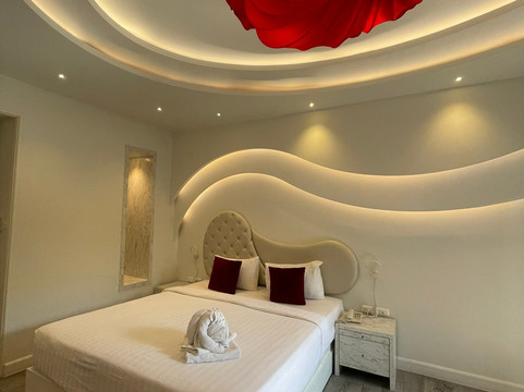 阿瓦塔尔度假酒店主图