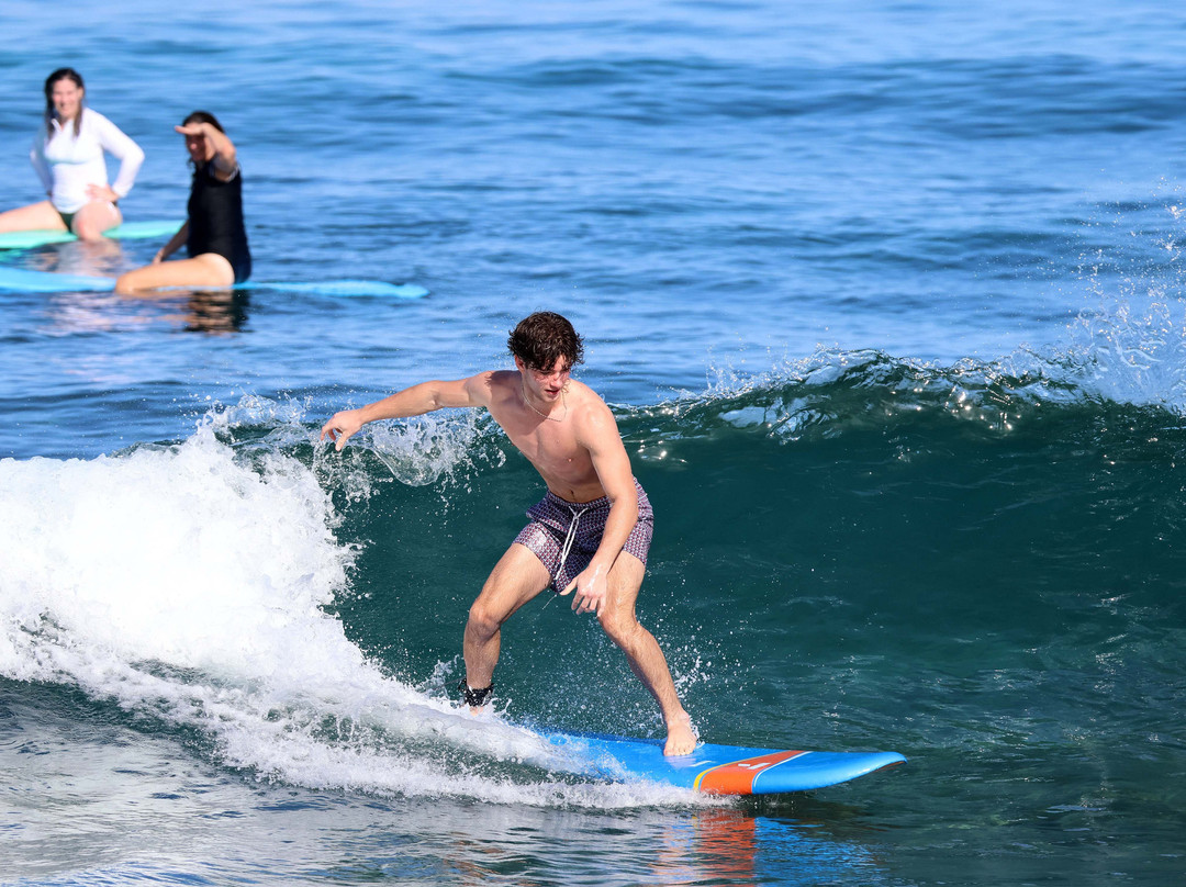 Rincon Surf School-吕康必去景点