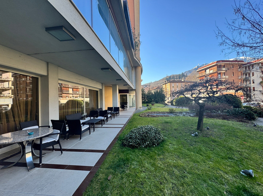 丽兹阿瓜嘉尔梅温泉酒店主图