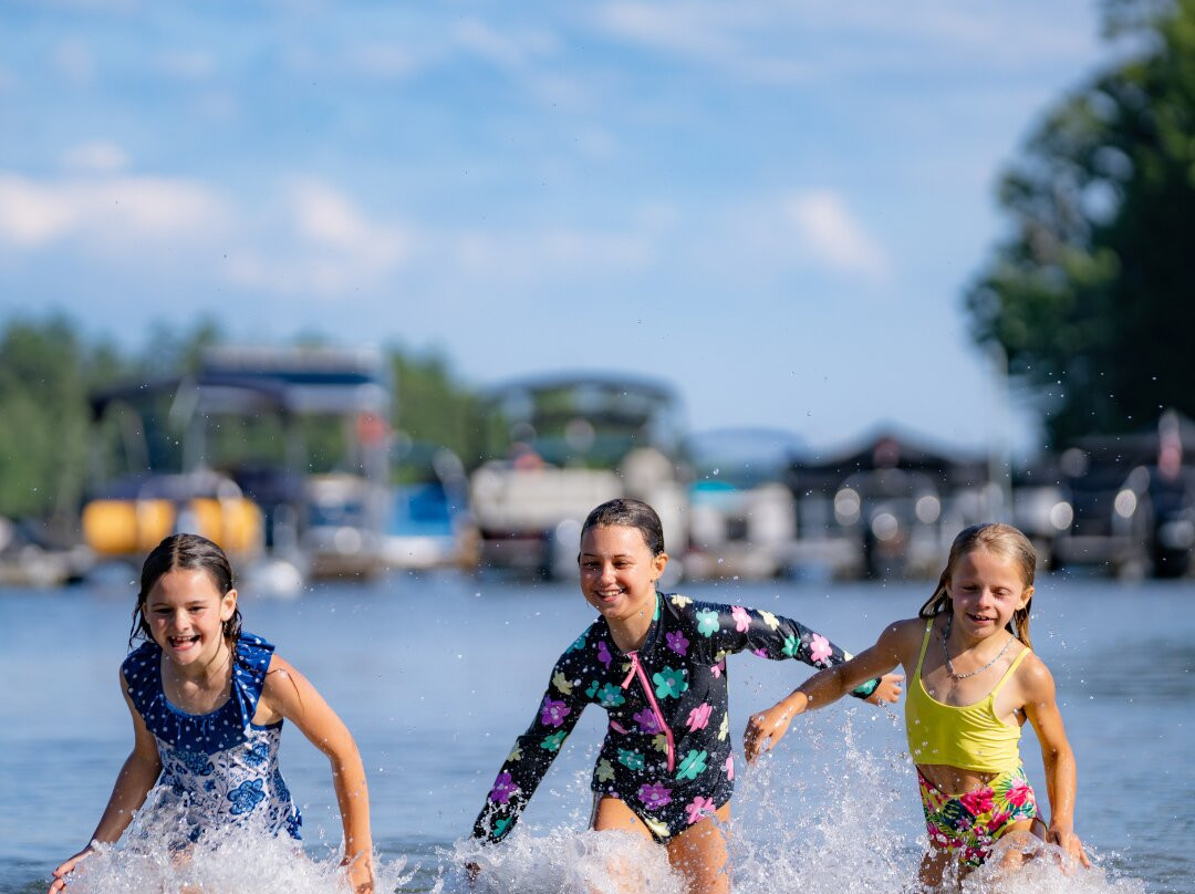 Point Sebago Resort主图