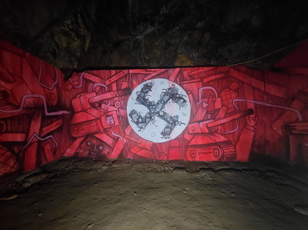 Bunker H景点图片