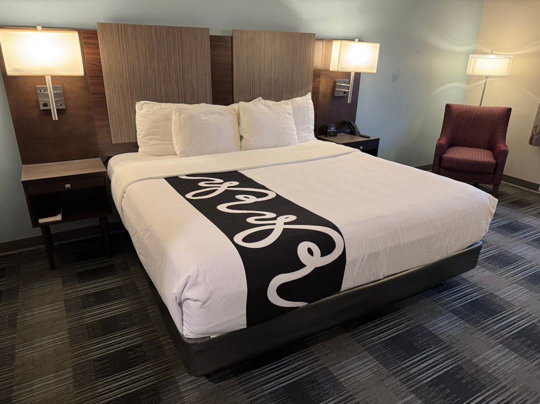 La Quinta Inn & Suites by Wyndham Aberdeen-APG主图