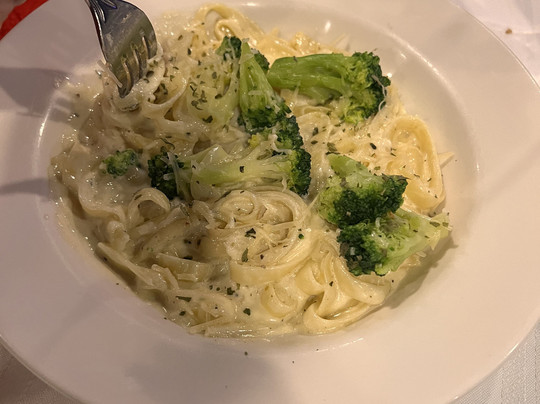 Pines Dinner Theatre-阿伦敦必去景点